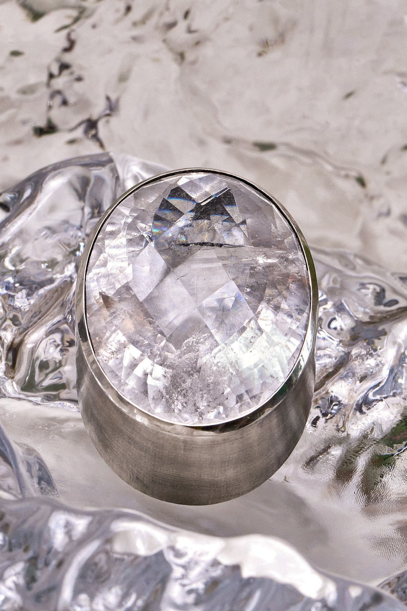 Oval Colossus Ring in Striated Crystal (Silver) Jewelry Vesper Obscura