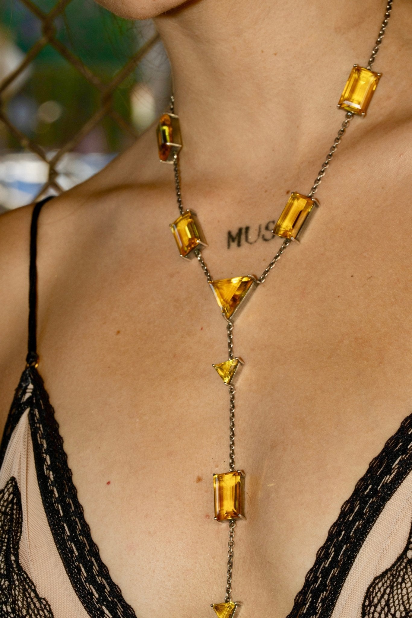 Slink Y-Chain in Golden (Silver) Jewelry Vesper Obscura