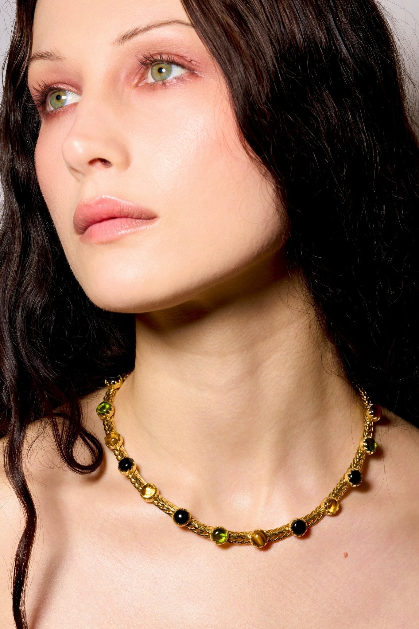 Chainmail Choker in Evil (Gold) Vesper Obscura