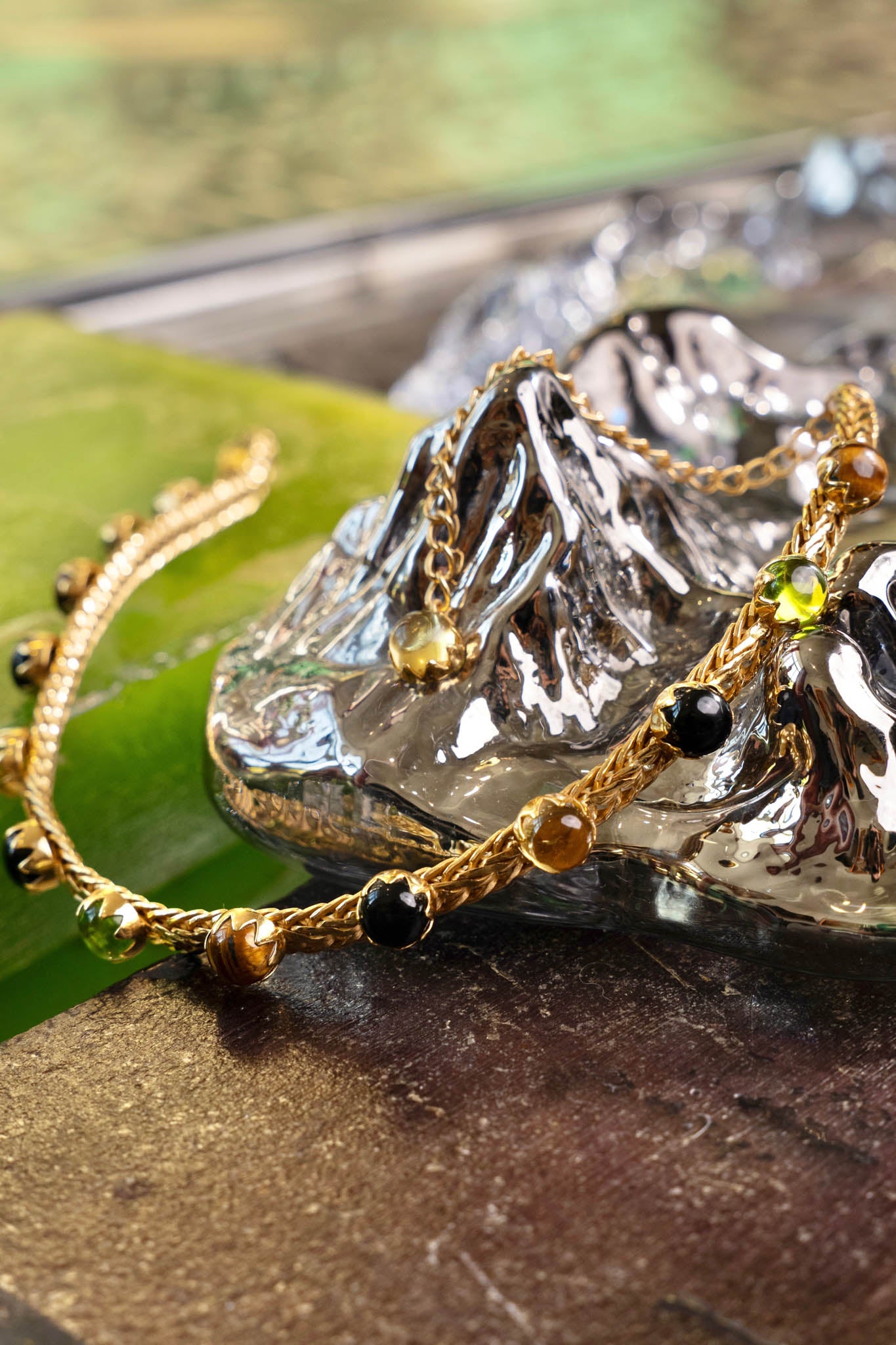 Chainmail Choker in Evil (Gold)