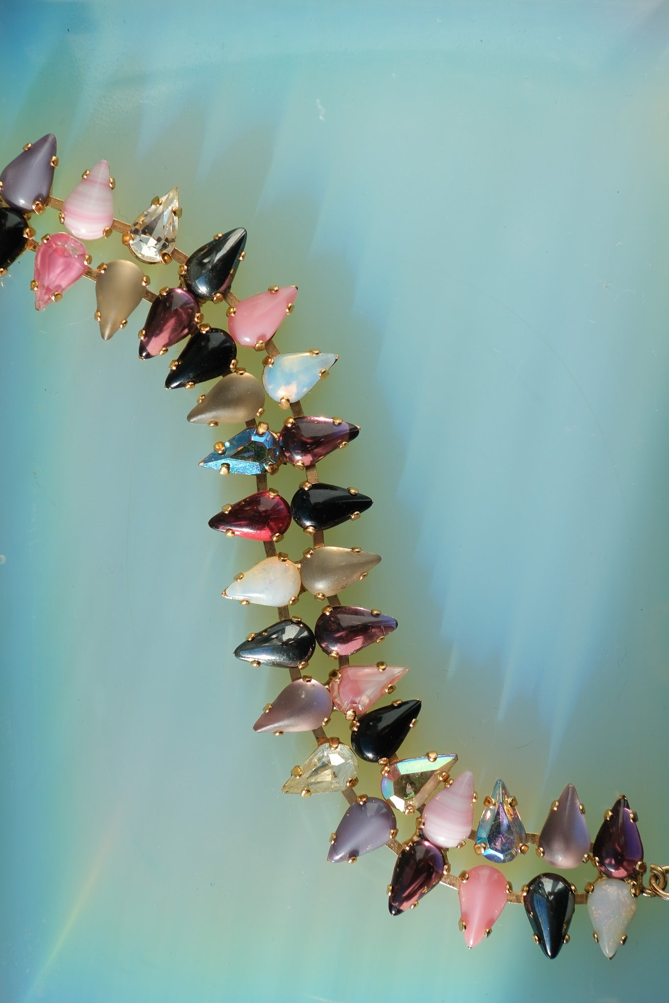 Double Mini Fang Bracelet in Punk Rocks (Gold)