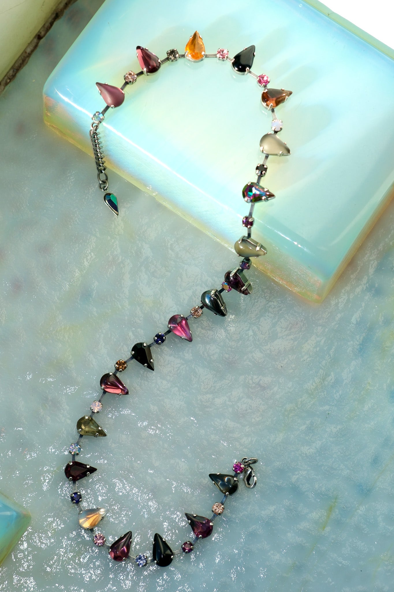 Castellar Layering choker in punk rocks