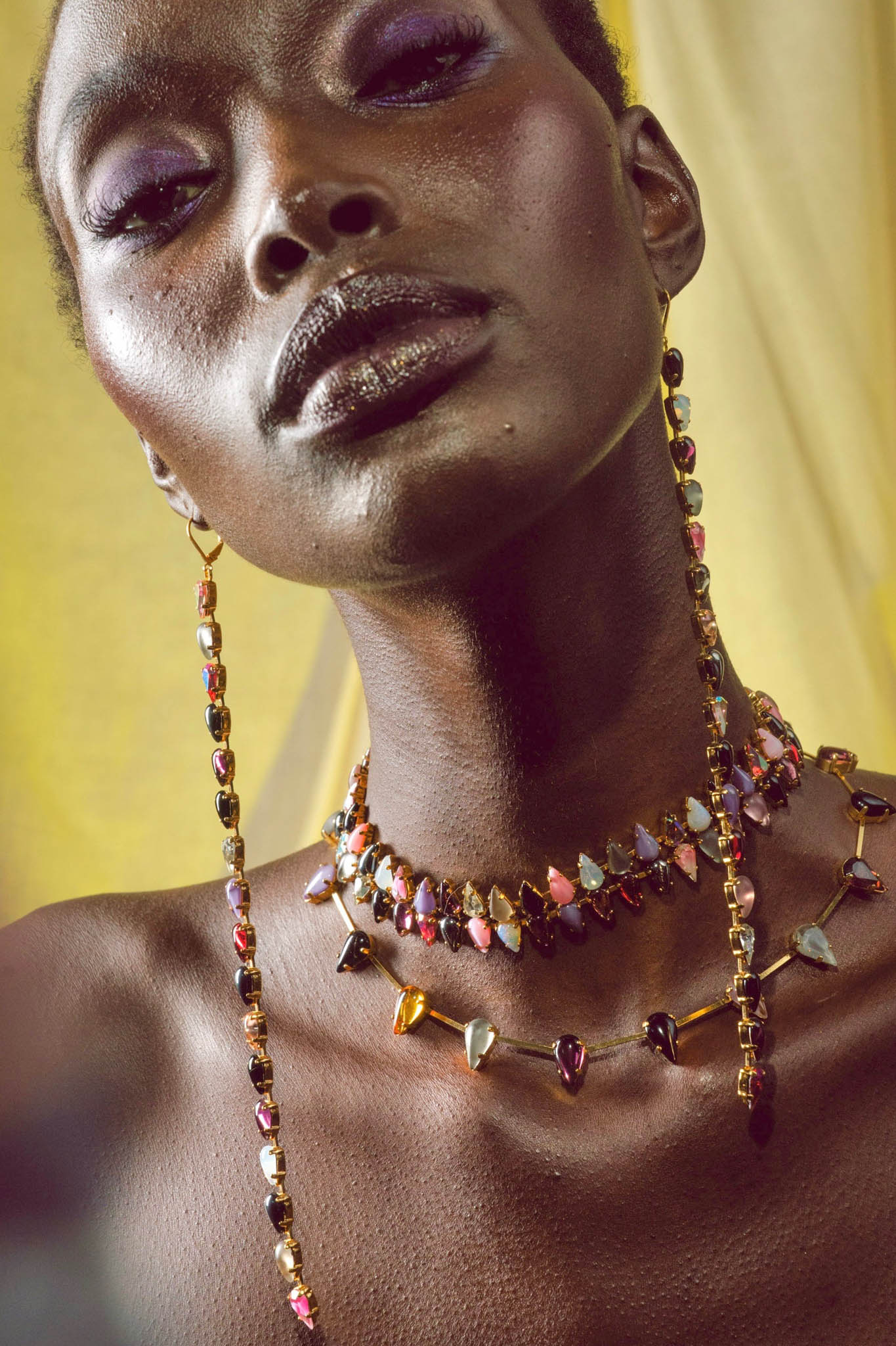 Layering String Lights Choker in Punk Rocks (Gold)