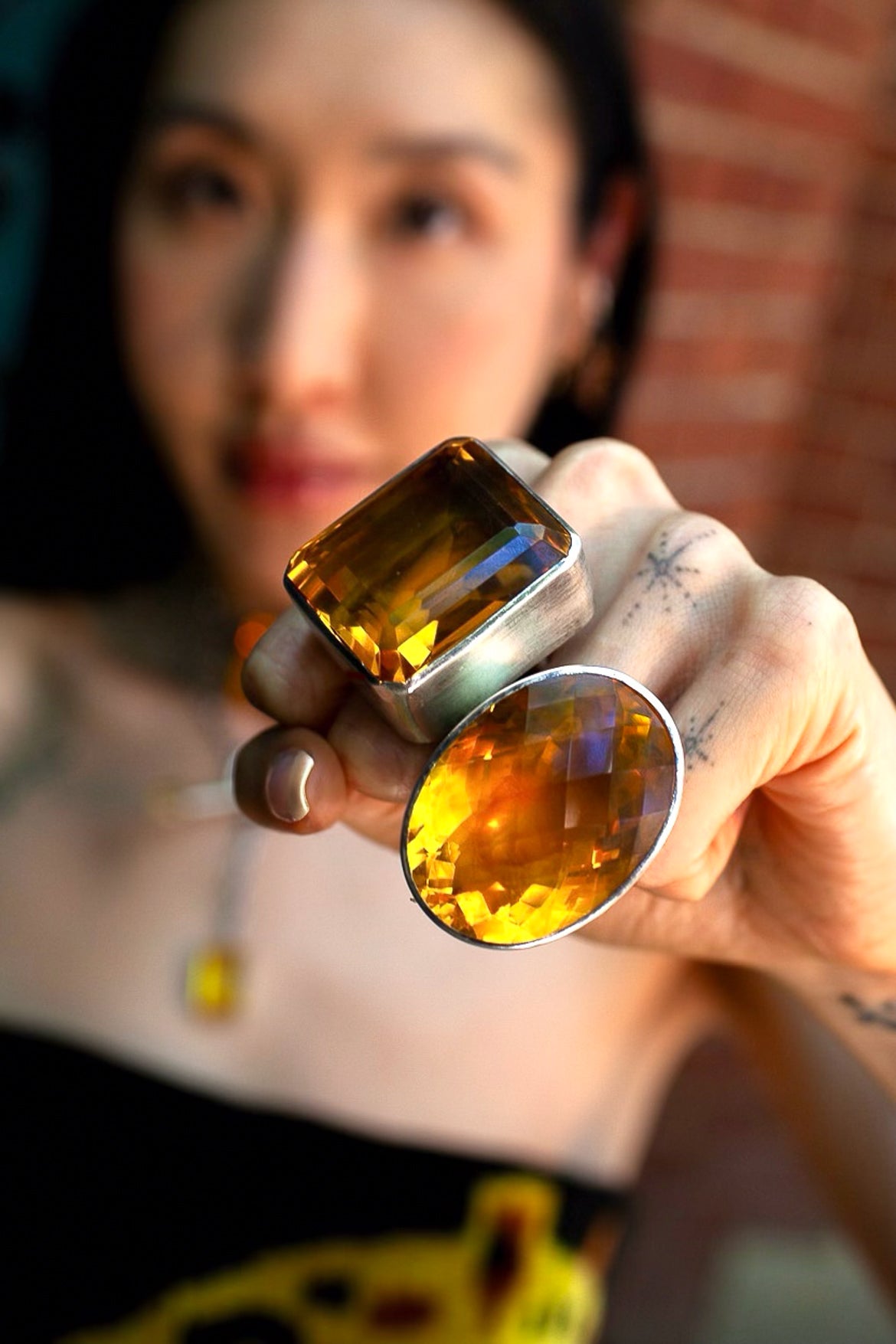 Oval Colossus Ring in Golden (Silver) Jewelry Vesper Obscura