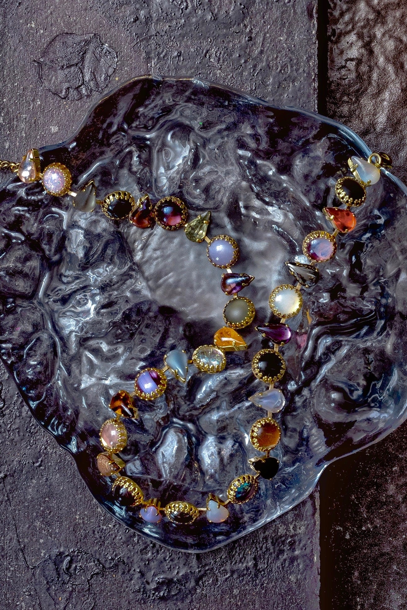 Layering Choker in Punk Rocks (Gold) Jewelry Vesper Obscura