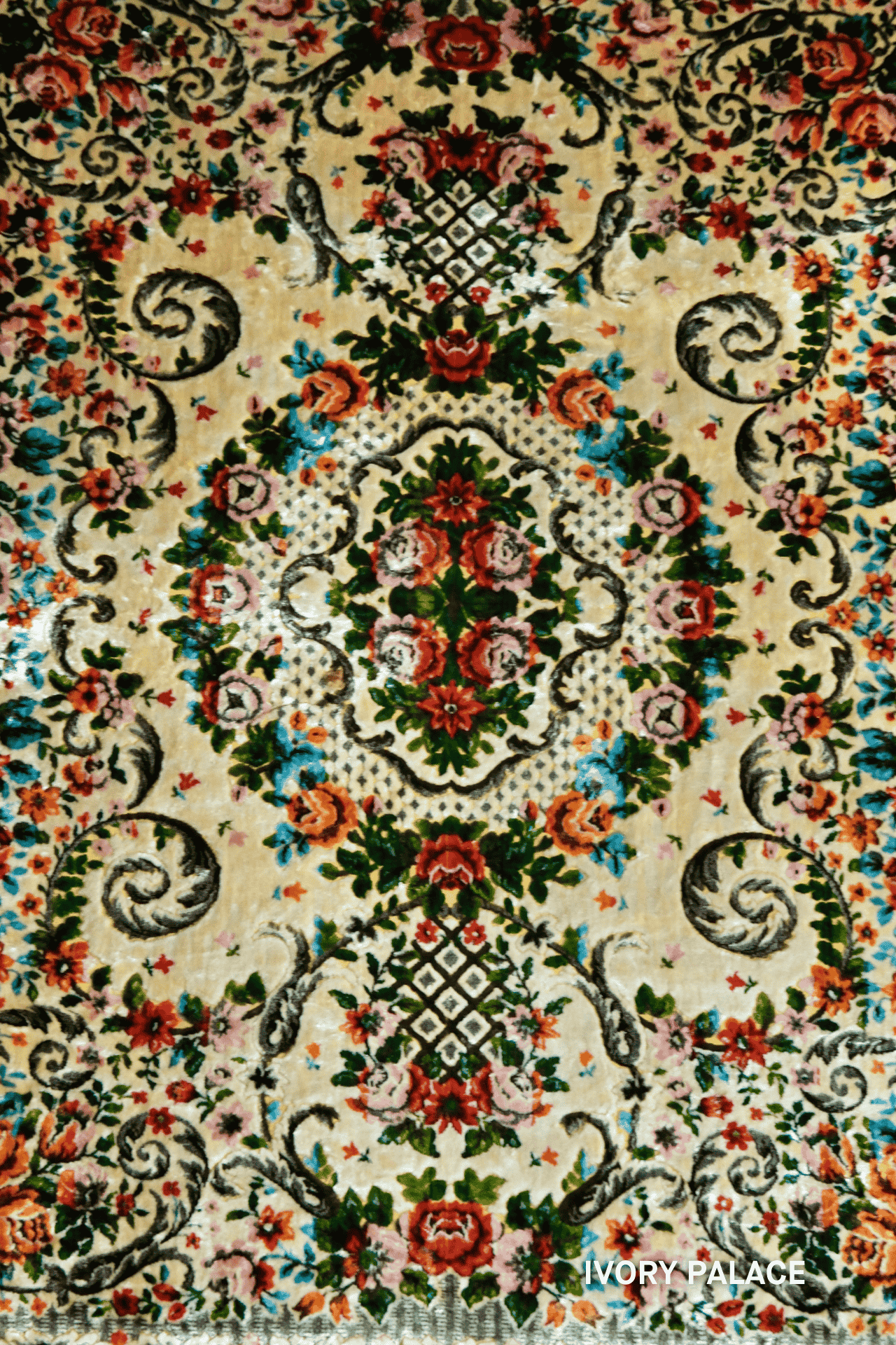 Custom Vintage Tapestry Moto Vesper Obscura IVORY PALACE XS