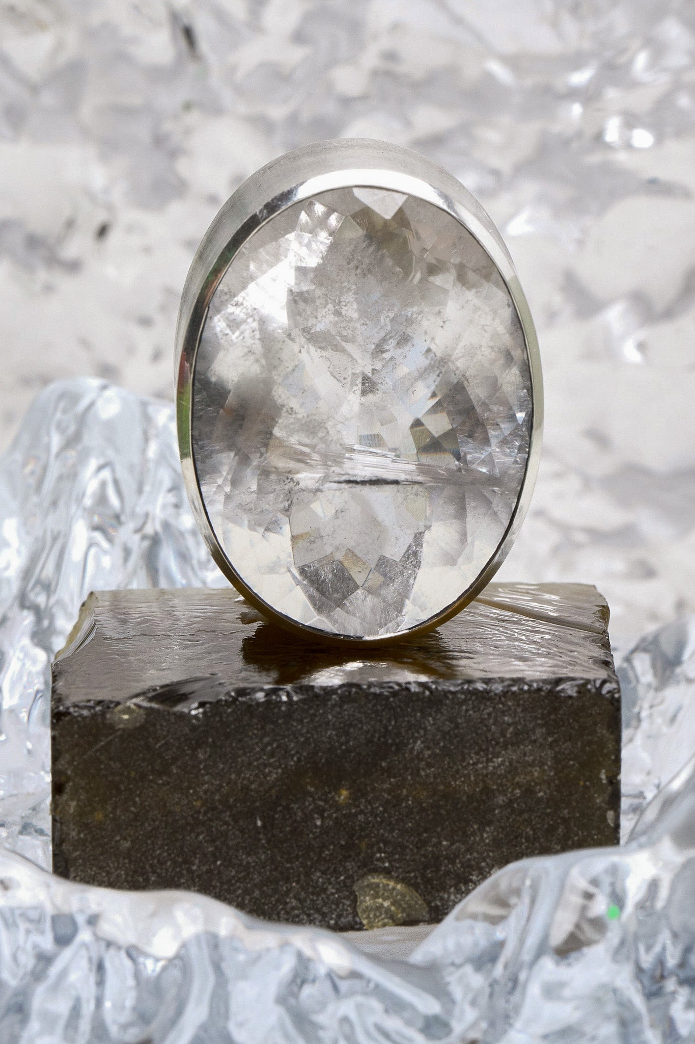Oval Colossus Ring in Striated Crystal (Silver) Jewelry Vesper Obscura