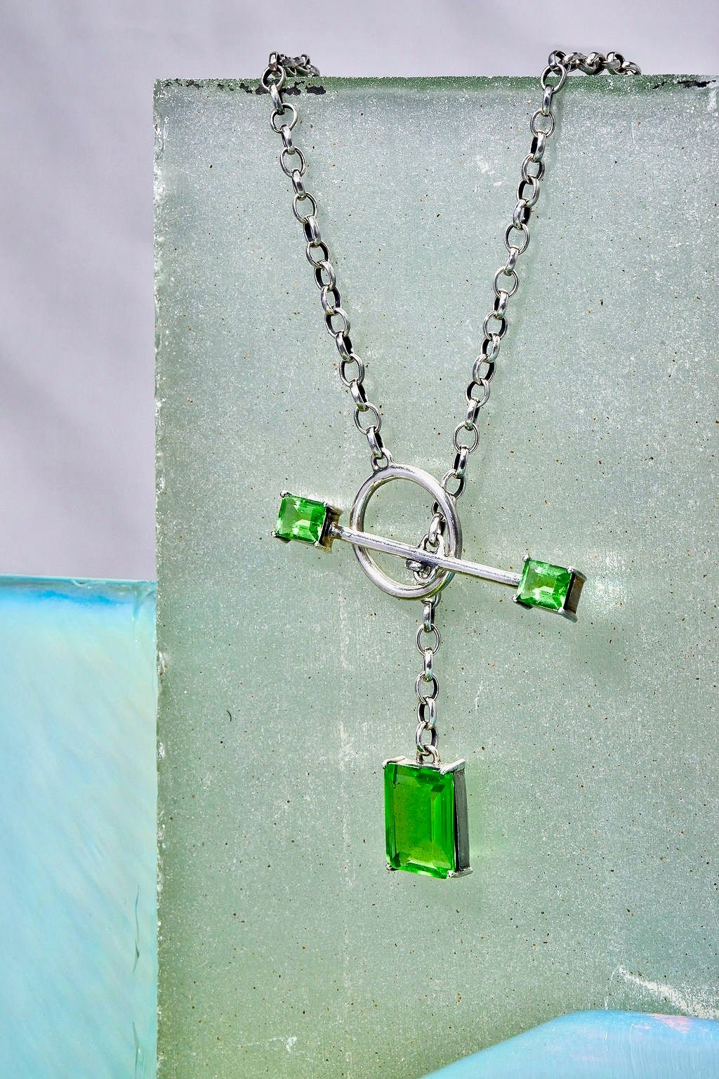 Gem Drop Toggle Necklace in Green Envy (Silver) Jewelry Vesper Obscura